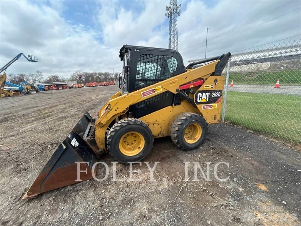 CAT 262D スキッドステアローダー