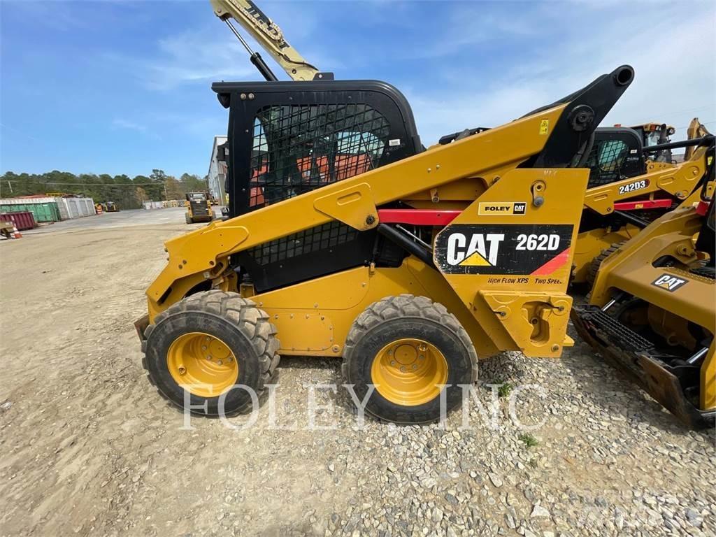 CAT 262D スキッドステアローダー