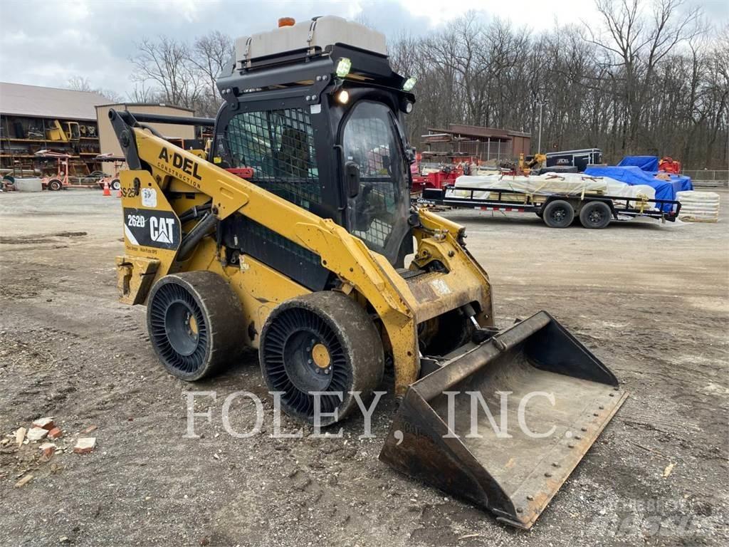 CAT 262D スキッドステアローダー