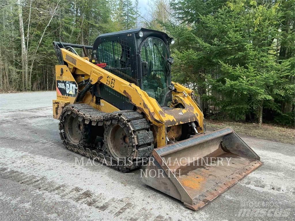 CAT 262D スキッドステアローダー