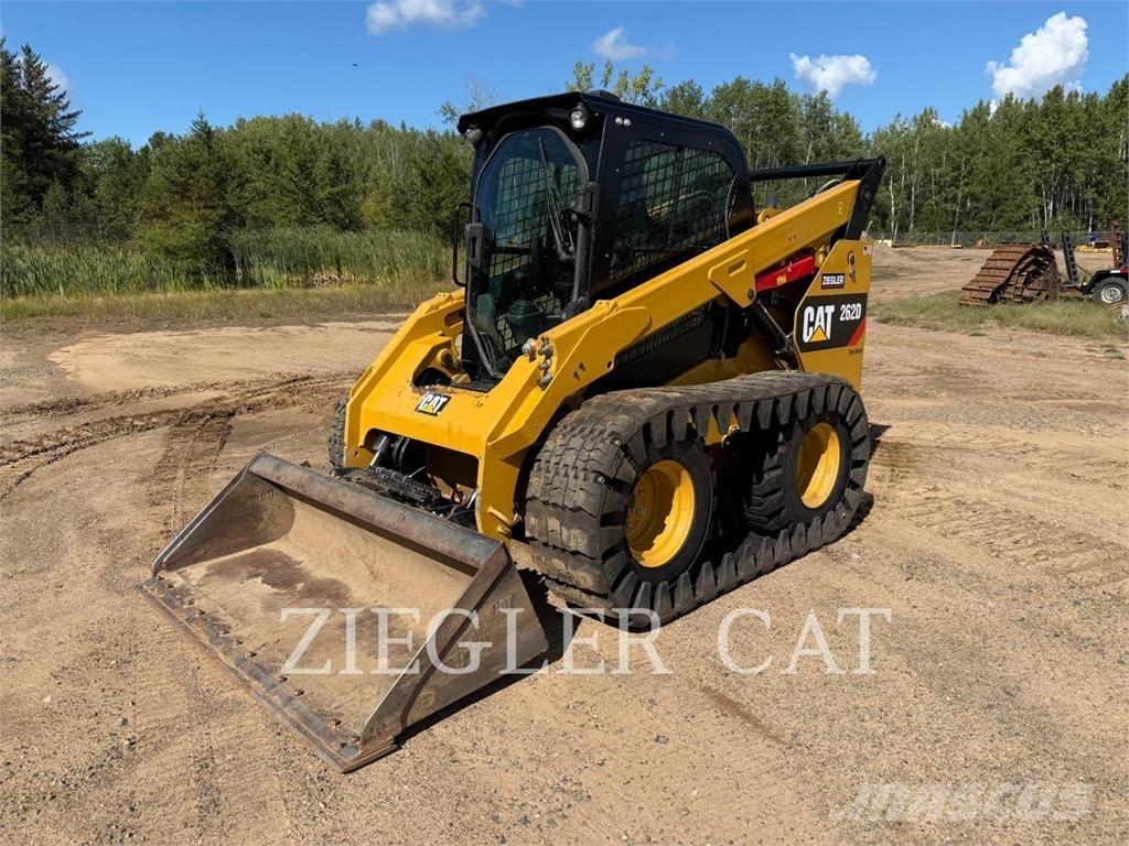 CAT 262D スキッドステアローダー