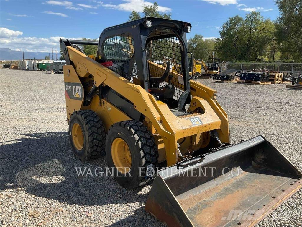 CAT 262D スキッドステアローダー