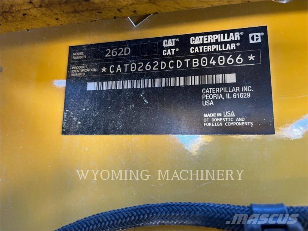 CAT 262D スキッドステアローダー