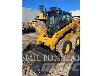 CAT 262D 3 スキッドステアローダー