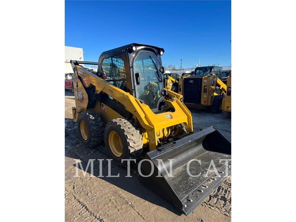 CAT 262D 3 スキッドステアローダー