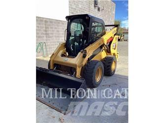 CAT 262D 3 スキッドステアローダー