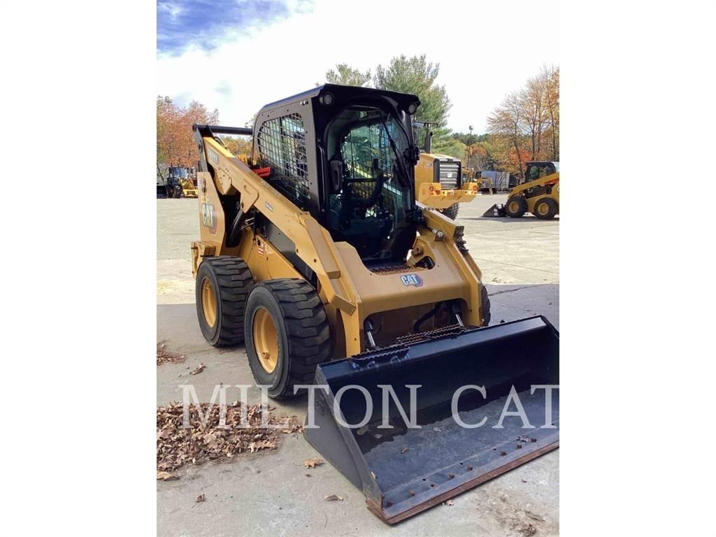 CAT 262D 3 スキッドステアローダー