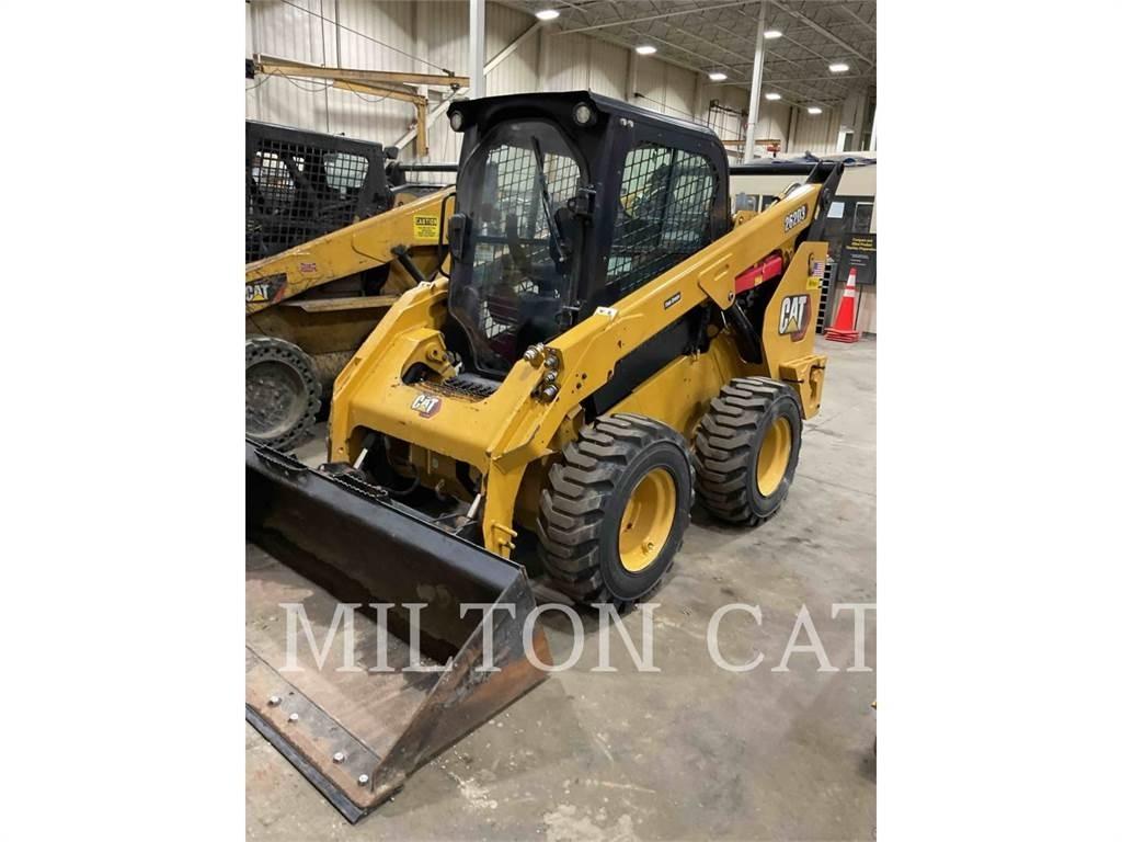 CAT 262D 3 スキッドステアローダー