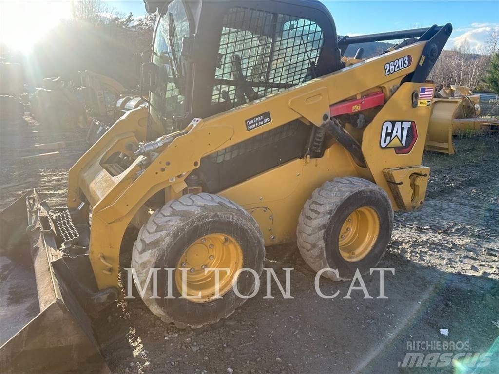 CAT 262D 3 スキッドステアローダー