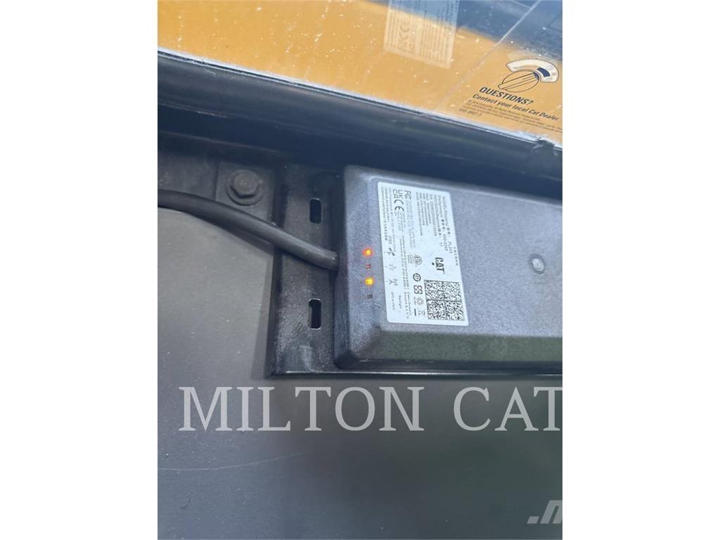CAT 262D 3 スキッドステアローダー