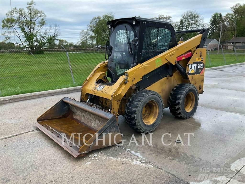 CAT 262D A2Q スキッドステアローダー