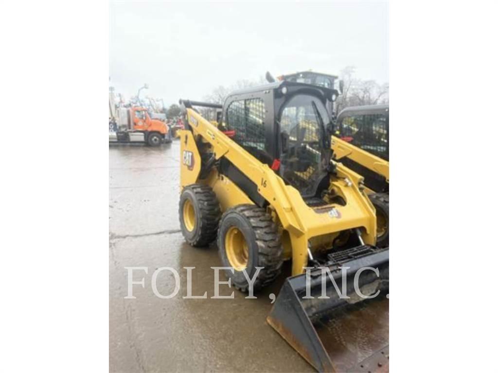 CAT 262D3 スキッドステアローダー