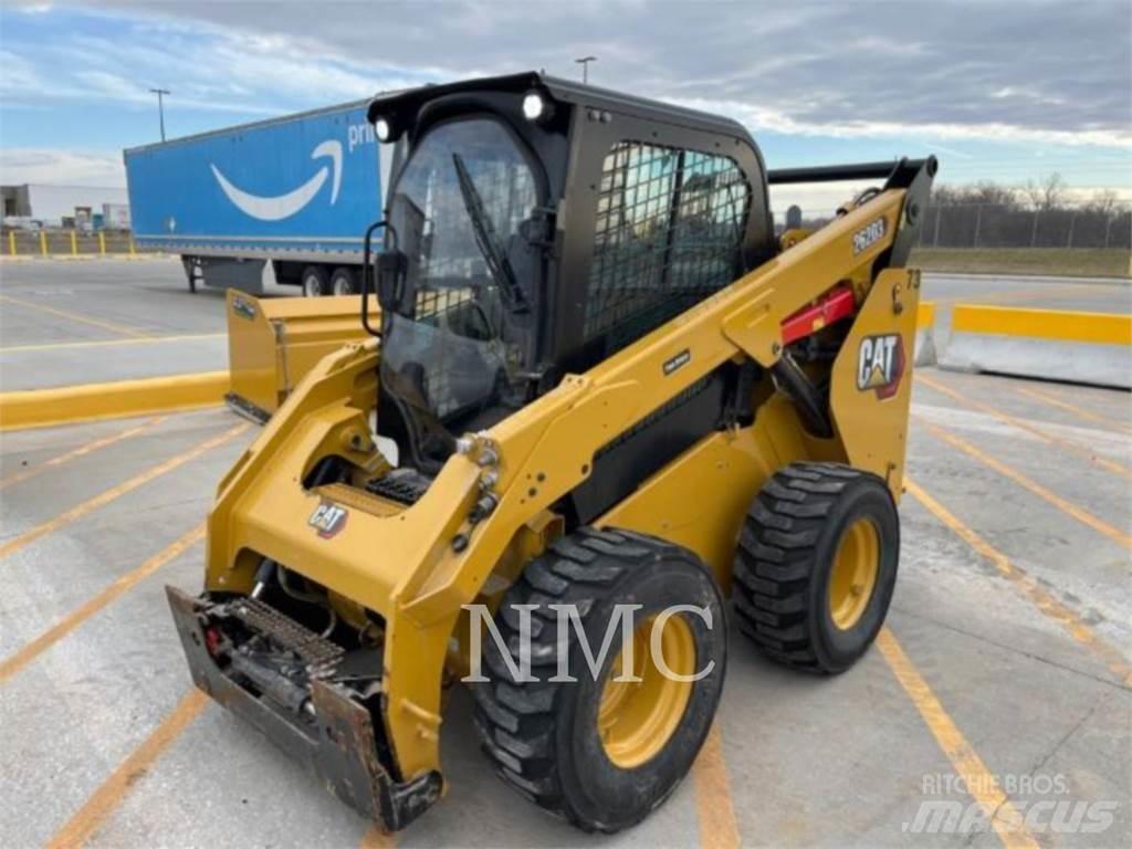 CAT 262D3 スキッドステアローダー