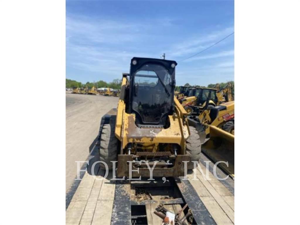 CAT 262D3 スキッドステアローダー