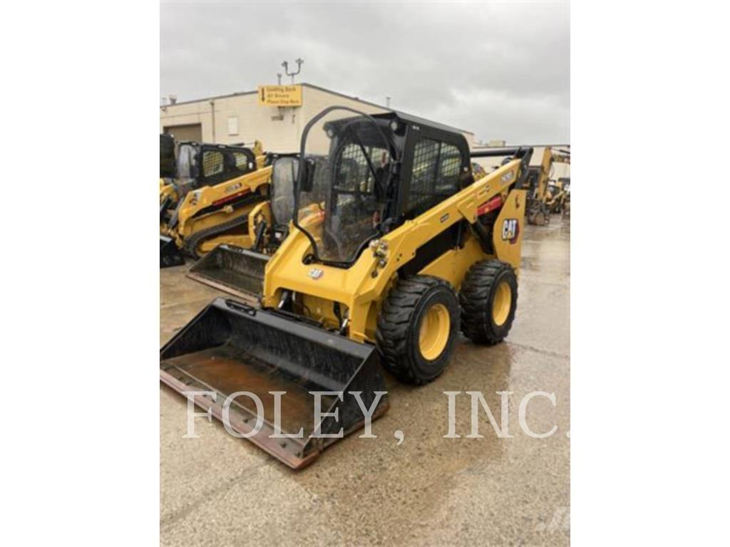 CAT 262D3 スキッドステアローダー