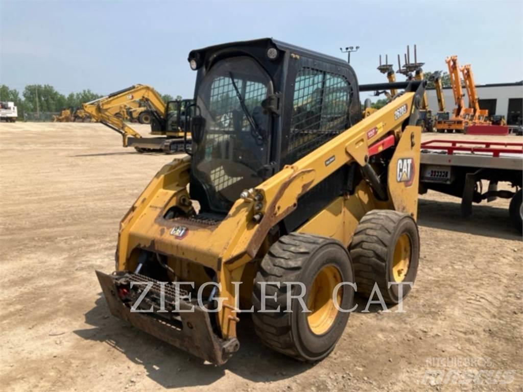 CAT 262D3 スキッドステアローダー