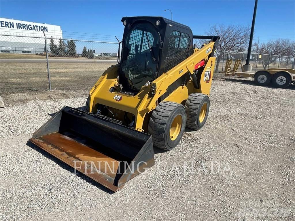 CAT 262D3 スキッドステアローダー