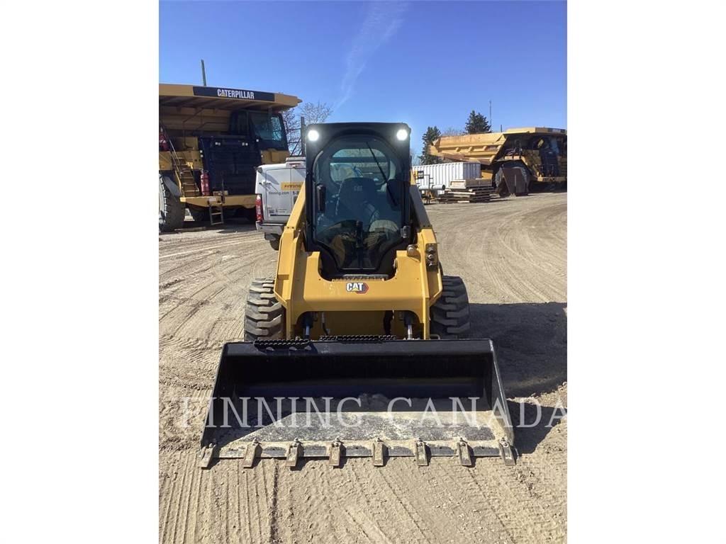CAT 262D3 スキッドステアローダー