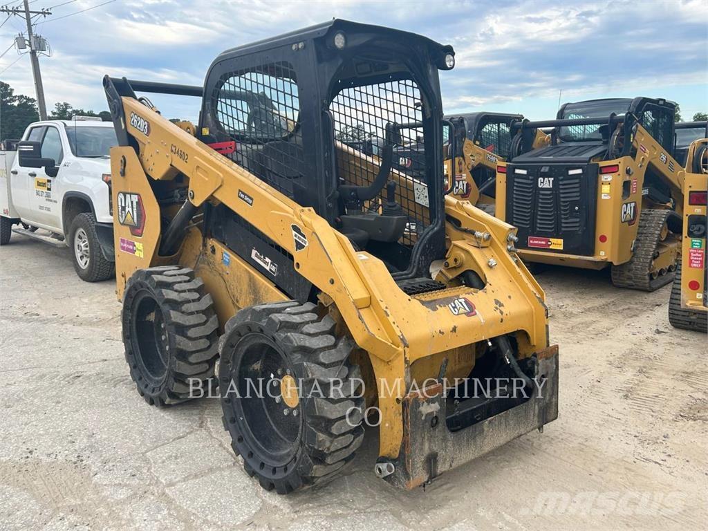 CAT 262D3 スキッドステアローダー