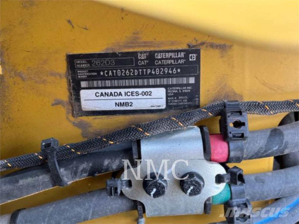 CAT 262D3 スキッドステアローダー