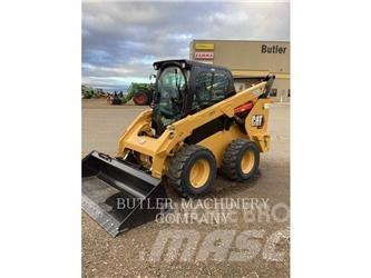 CAT 262D3 C3H2 スキッドステアローダー