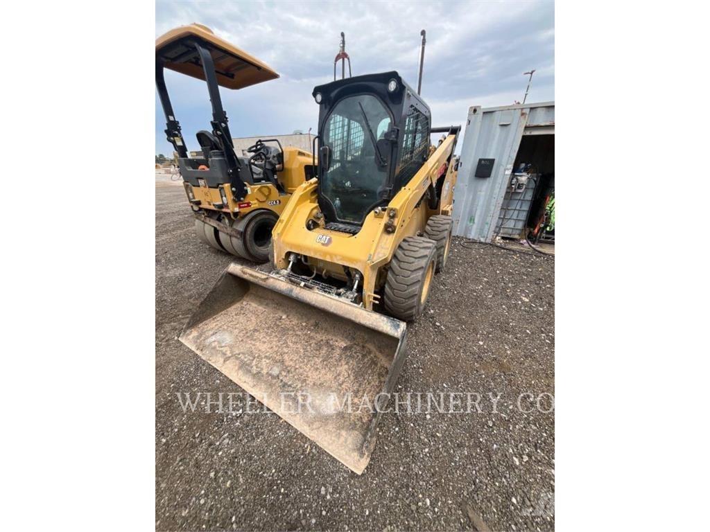 CAT 262D3 C3HF スキッドステアローダー