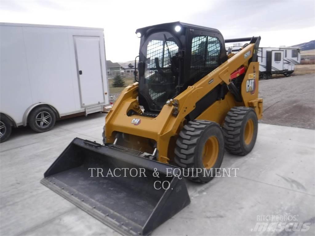 CAT 262D3 H2CB スキッドステアローダー
