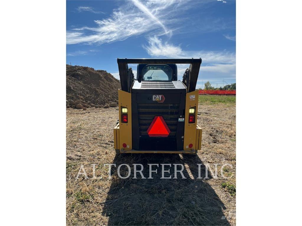 CAT 262D3 XPS スキッドステアローダー