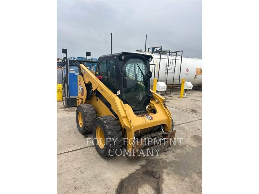CAT 262D3STD2C スキッドステアローダー
