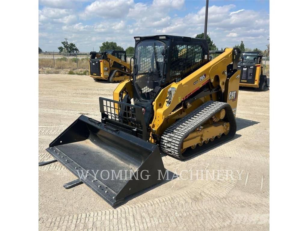 CAT 265 スキッドステアローダー
