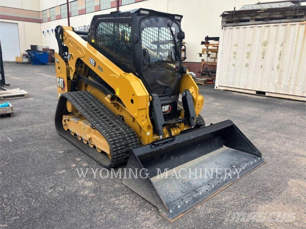 CAT 265 スキッドステアローダー