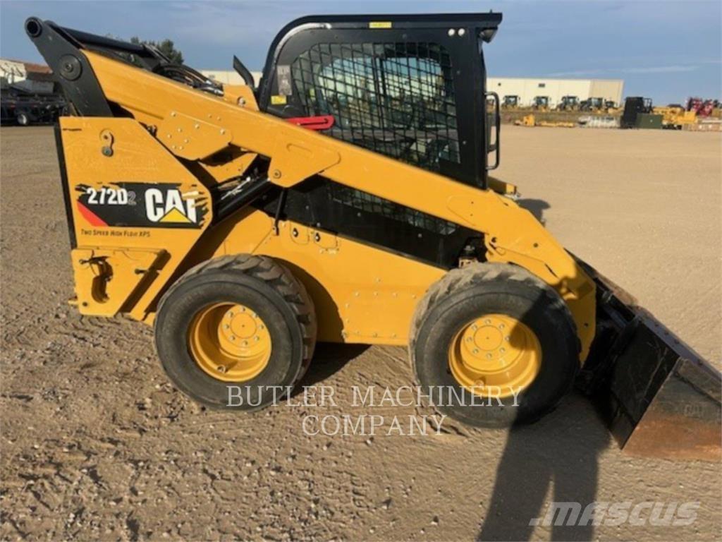 CAT 272D スキッドステアローダー