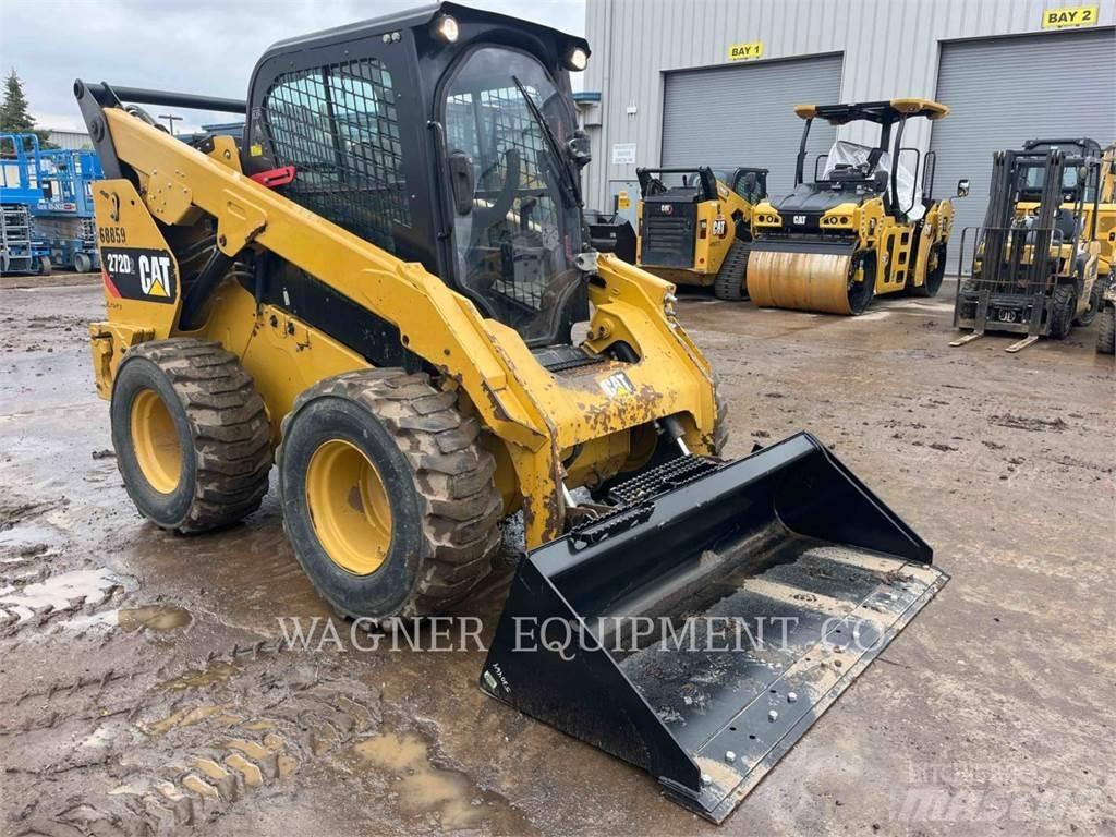 CAT 272D2 スキッドステアローダー