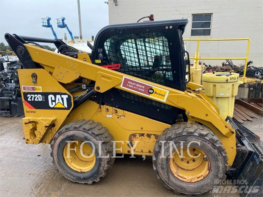 CAT 272D2 スキッドステアローダー