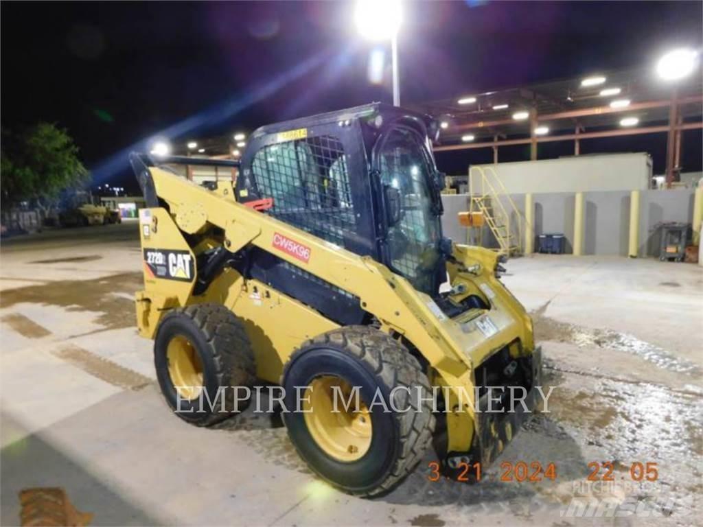 CAT 272D2 XHP スキッドステアローダー