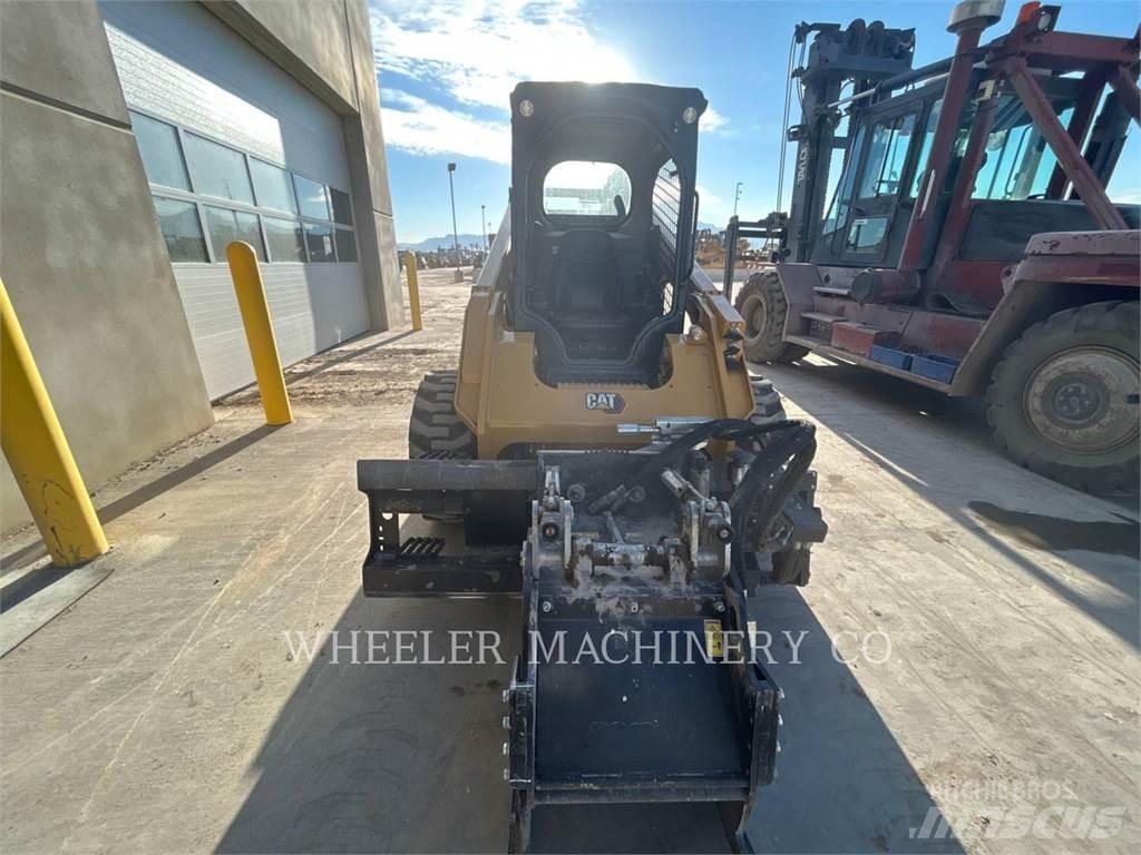 CAT 272D3 C1H2 スキッドステアローダー
