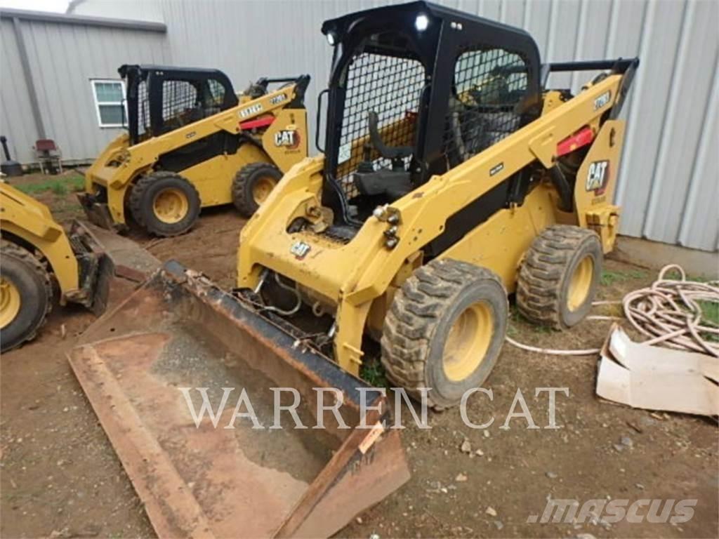 CAT 272D3 C1H2 スキッドステアローダー