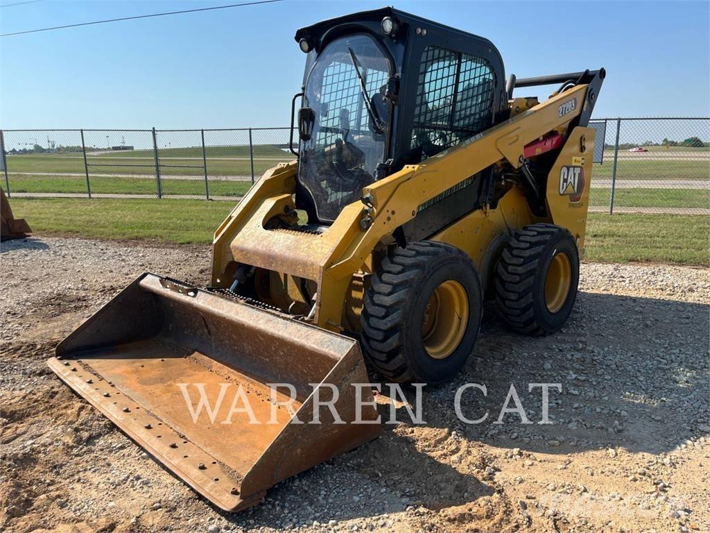 CAT 272D3 C3H1 スキッドステアローダー