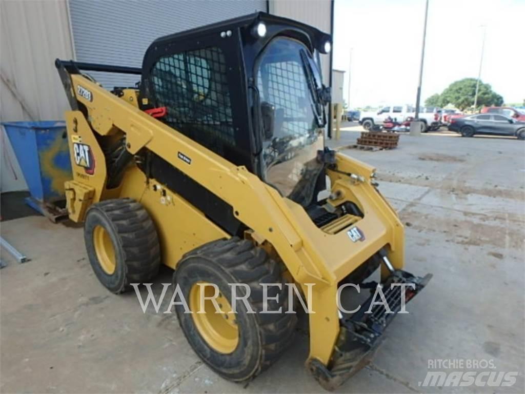 CAT 272D3 C3H2 スキッドステアローダー