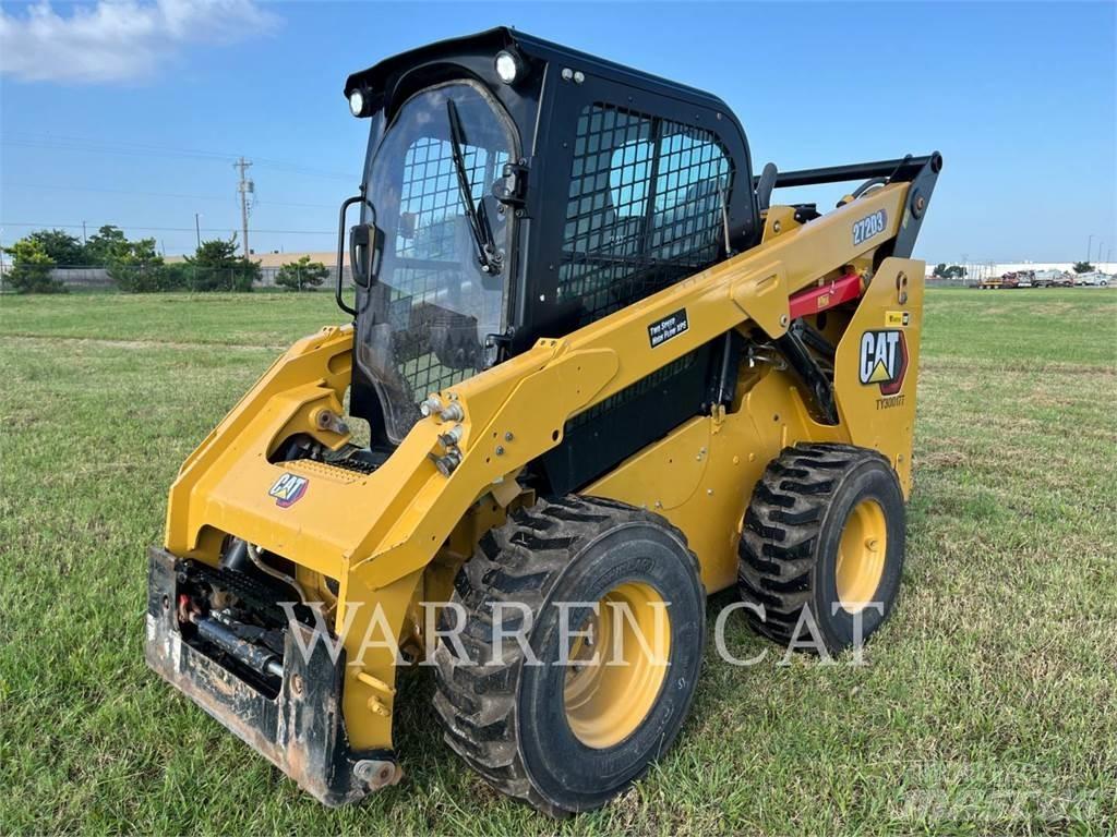CAT 272D3 C3H3 スキッドステアローダー