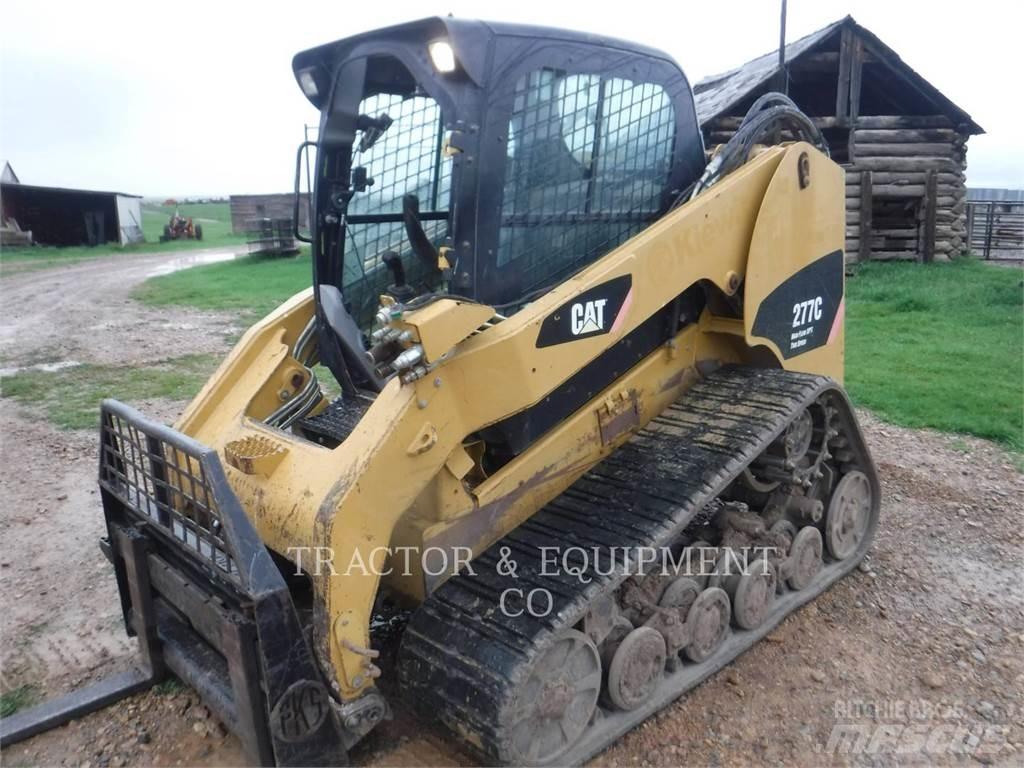 CAT 277C スキッドステアローダー