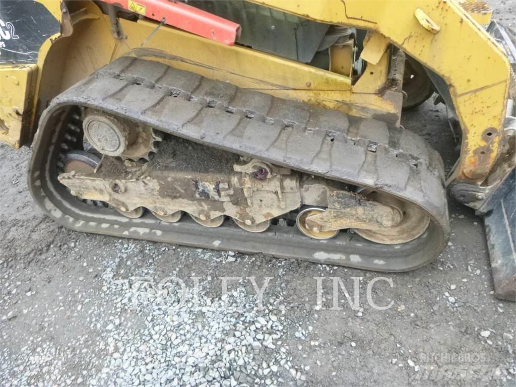 CAT 279C2 クローラーローダー