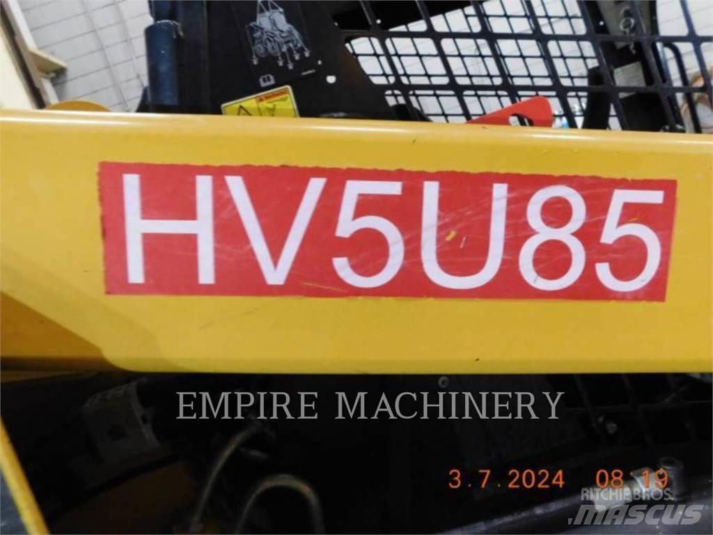 CAT 279D XPS スキッドステアローダー