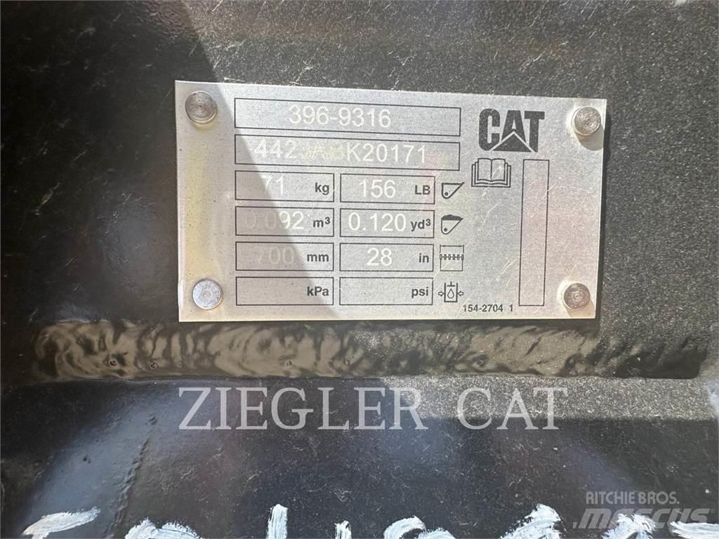 CAT 28 GP BUCKET バケット