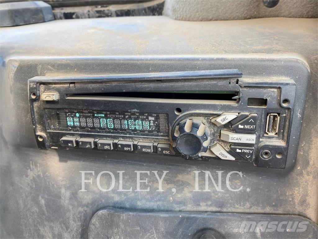 CAT 289D クローラーローダー