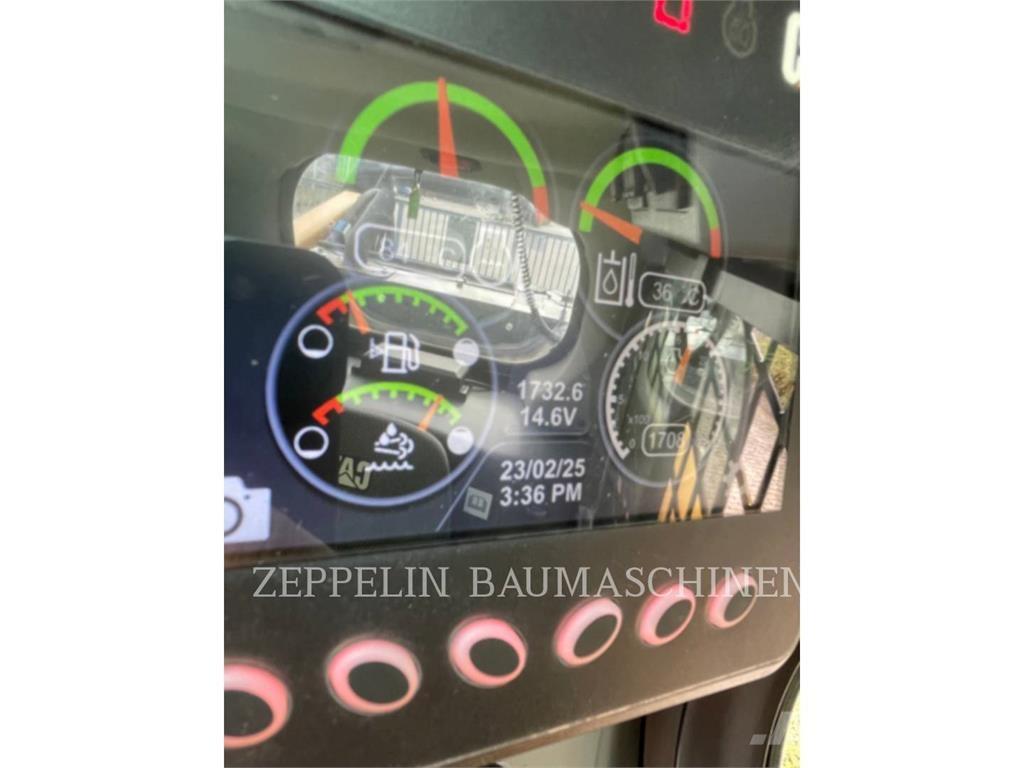 CAT 299D スキッドステアローダー