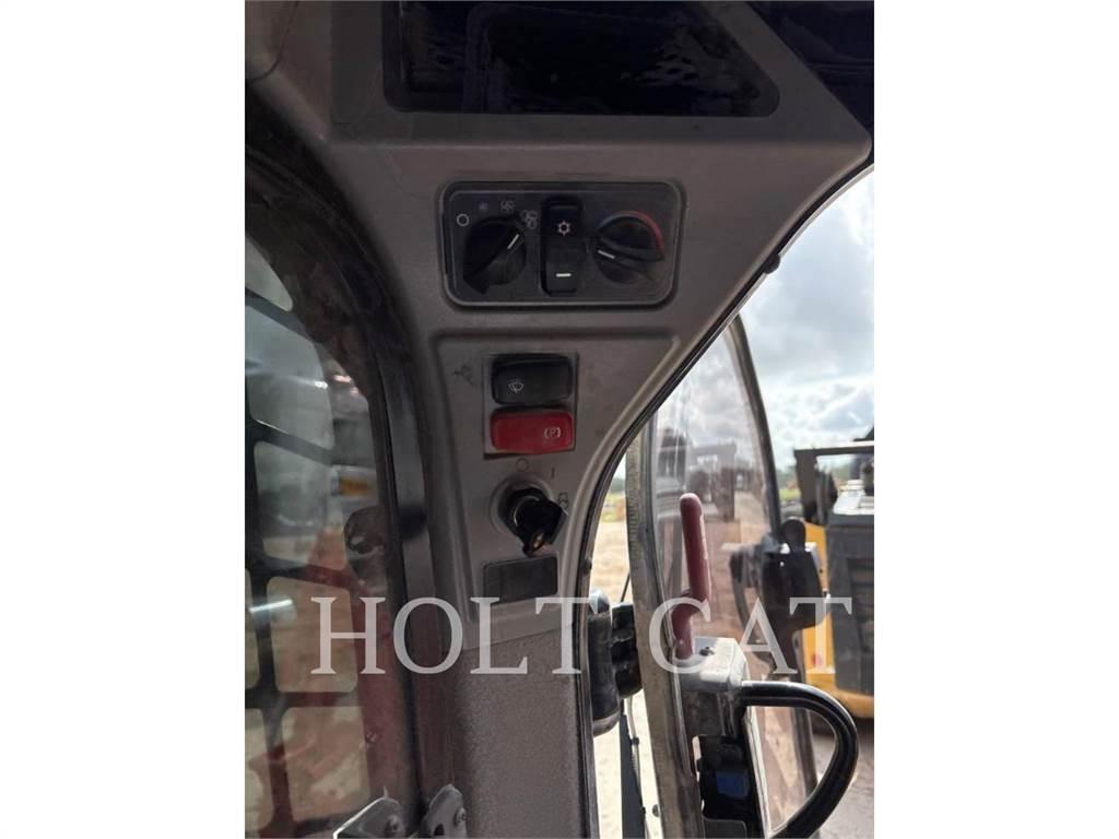 CAT 299D XHP スキッドステアローダー