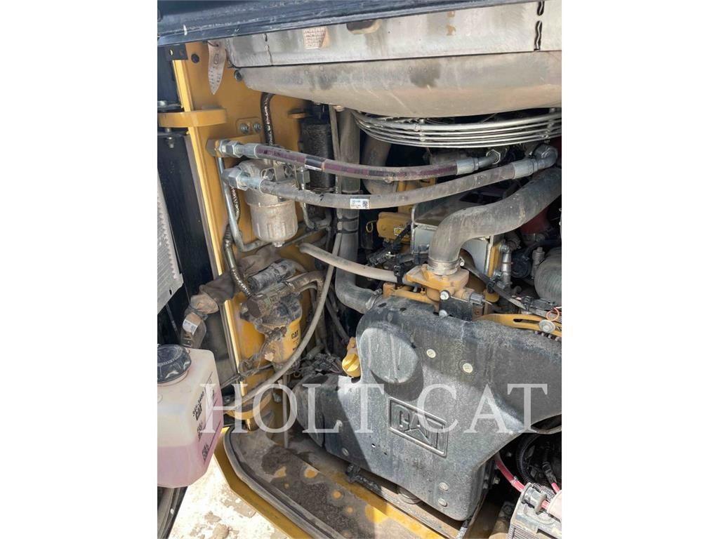 CAT 299D XHP スキッドステアローダー