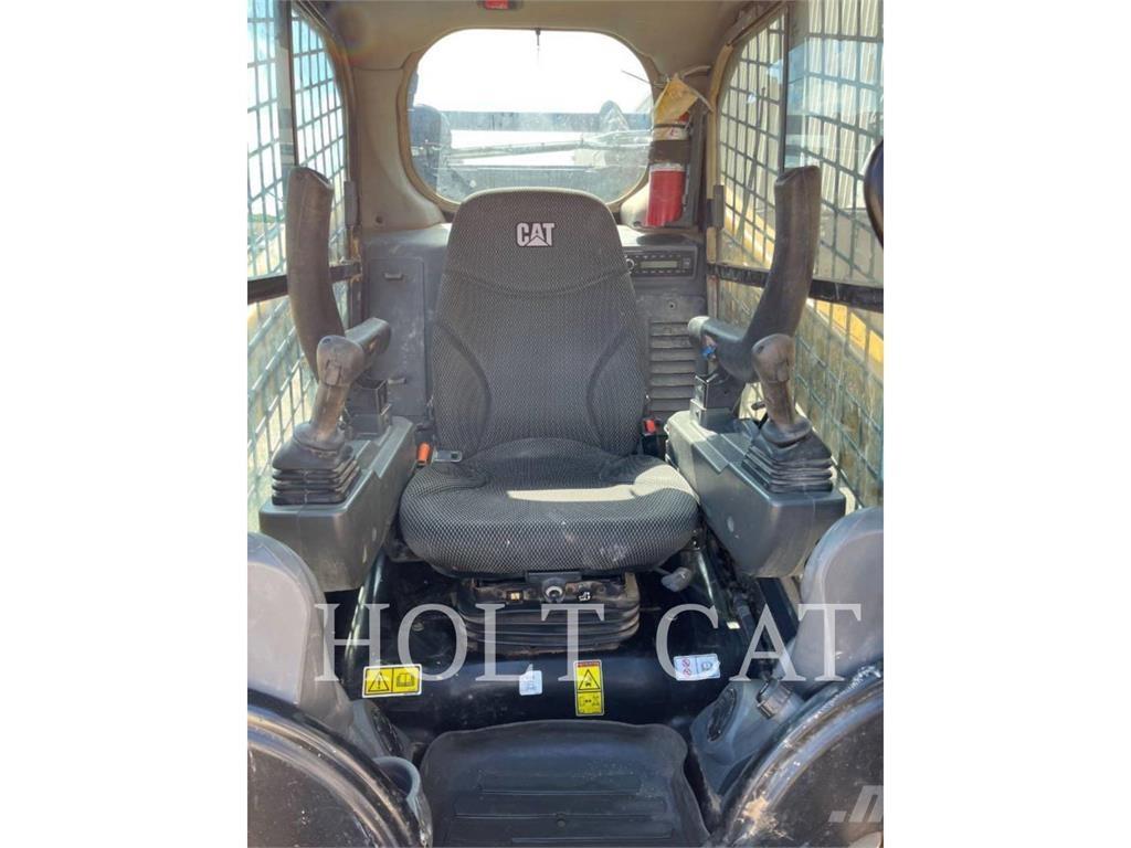 CAT 299D XHP スキッドステアローダー