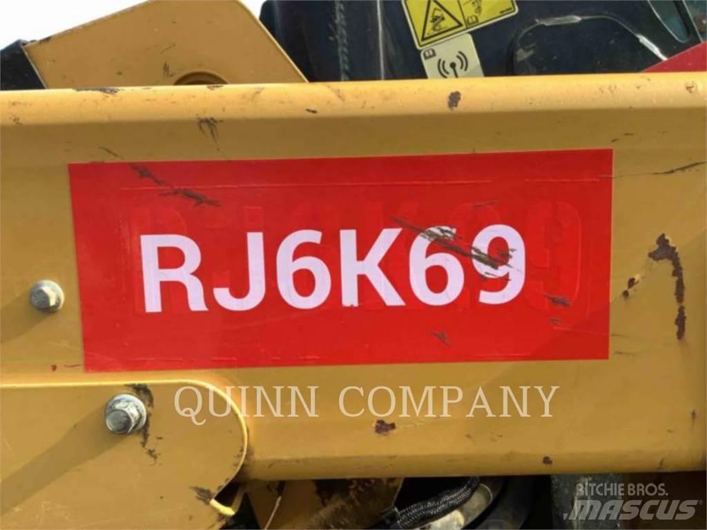 CAT 299D2 スキッドステアローダー